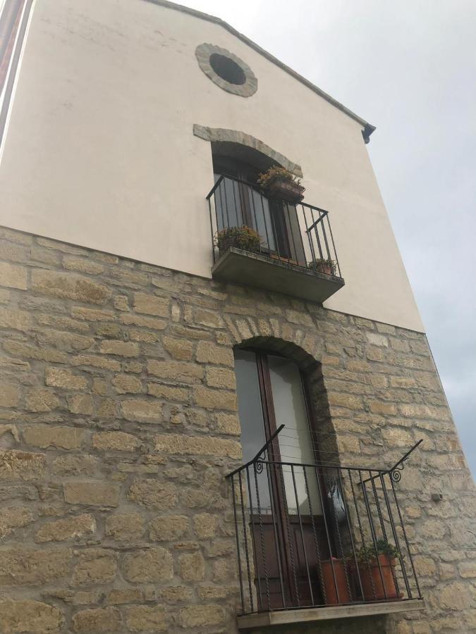 Dragone Apartment Pietrapertosa Bagian luar foto